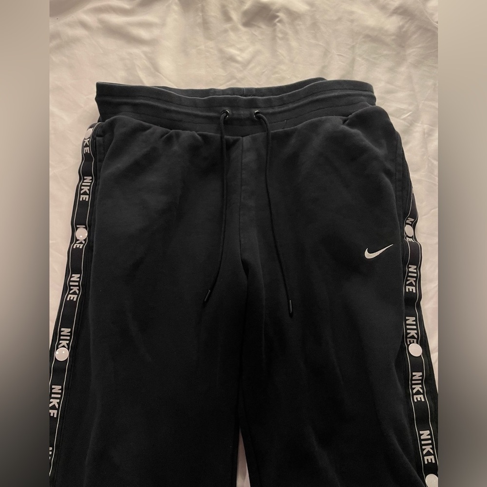 nike black side button sweatpants